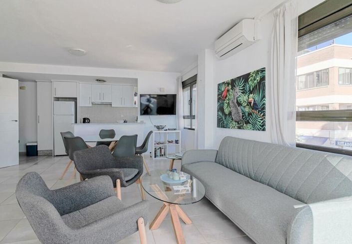 Image No.8-3 Bed Apartment for sale