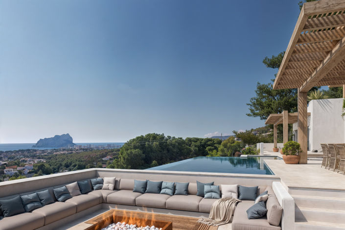 Image No.4-4 Bed Villa for sale