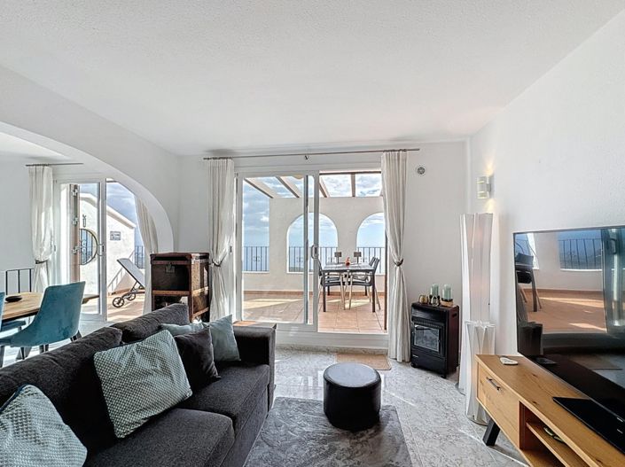 Image No.18-3 Bed Apartment for sale