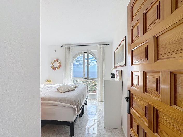 Image No.29-3 Bed Apartment for sale