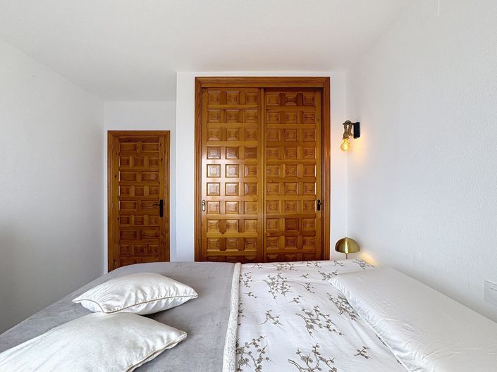 Image No.32-3 Bed Apartment for sale