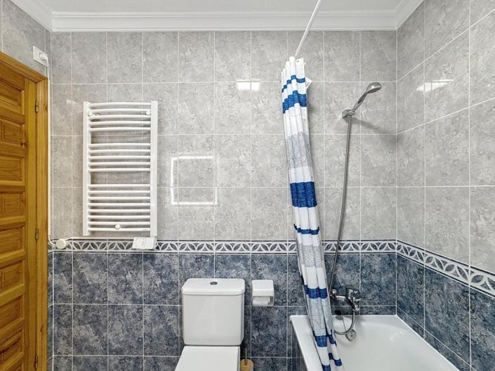 Image No.40-3 Bed Apartment for sale