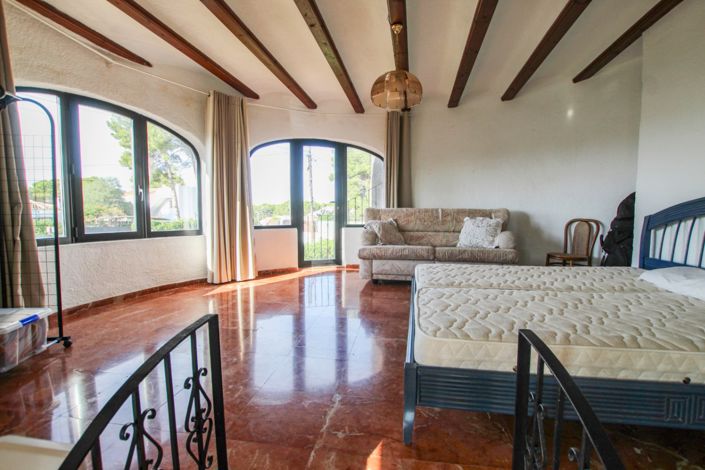 Image No.14-4 Bed Villa for sale