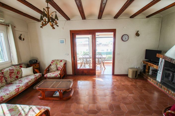 Image No.9-4 Bed Villa for sale