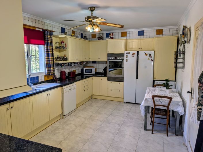 Image No.10-3 Bed Villa for sale