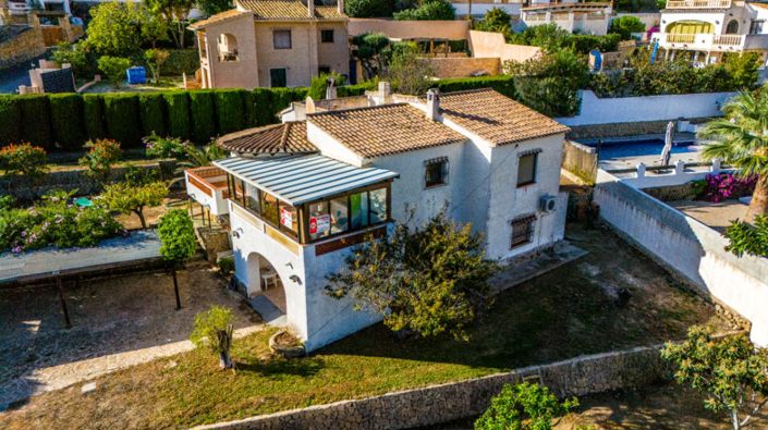 Image No.2-5 Bed Villa for sale