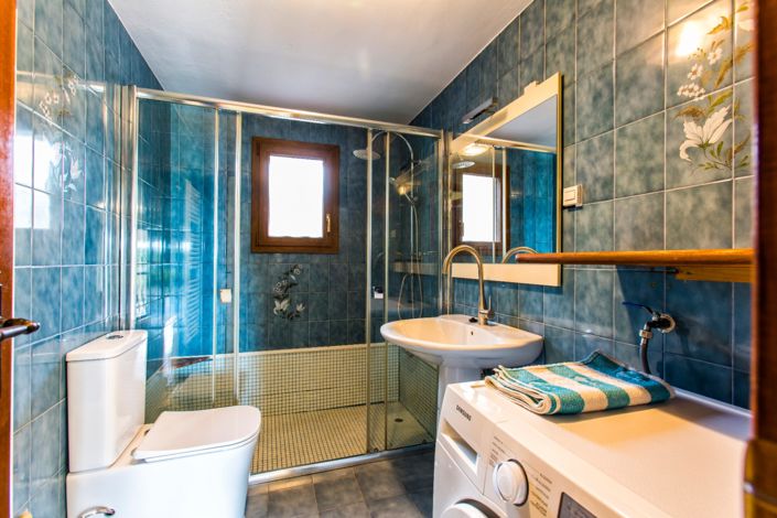 Image No.35-5 Bed Villa for sale