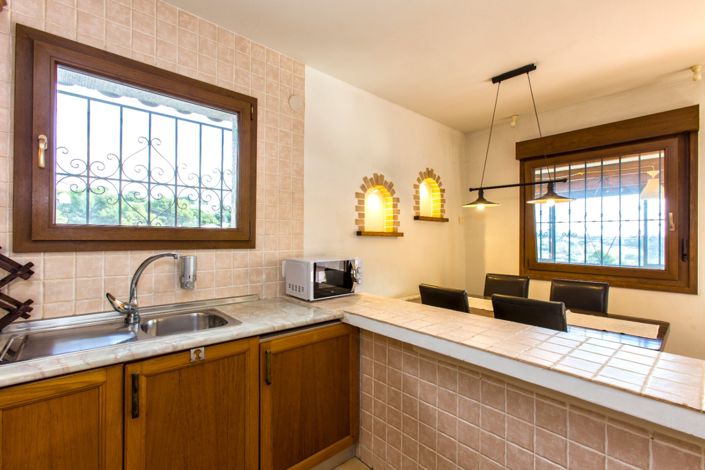 Image No.8-5 Bed Villa for sale