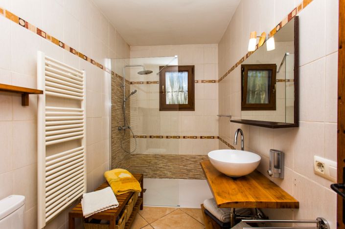 Image No.9-5 Bed Villa for sale