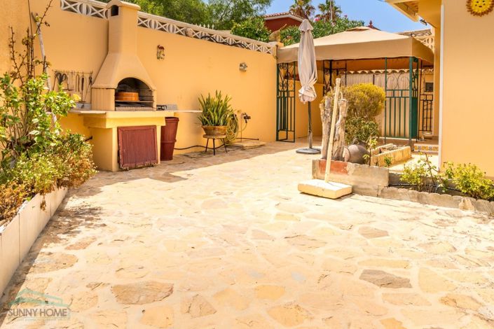 Image No.2-3 Bed Townhouse for sale