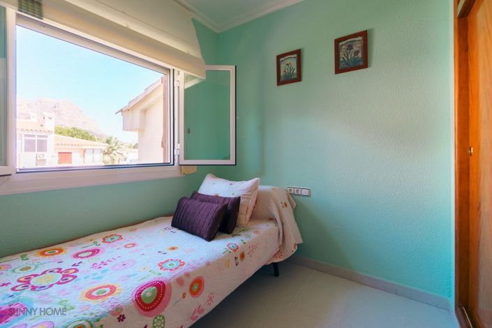 Image No.4-3 Bed Townhouse for sale