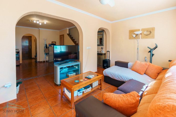 Image No.8-3 Bed Townhouse for sale