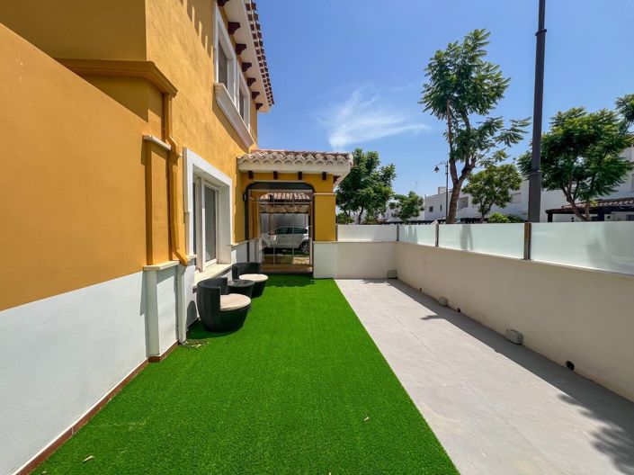 Image No.4-3 Bed Villa for sale