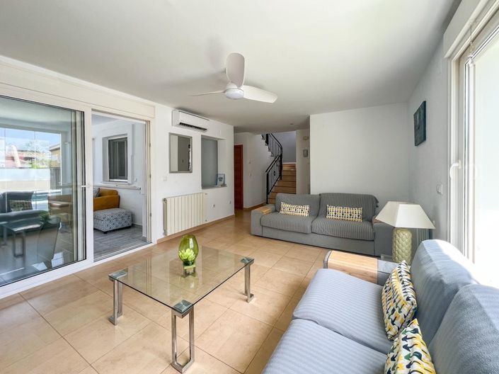 Image No.6-3 Bed Villa for sale