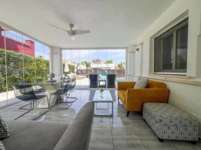 Image No.7-3 Bed Villa for sale