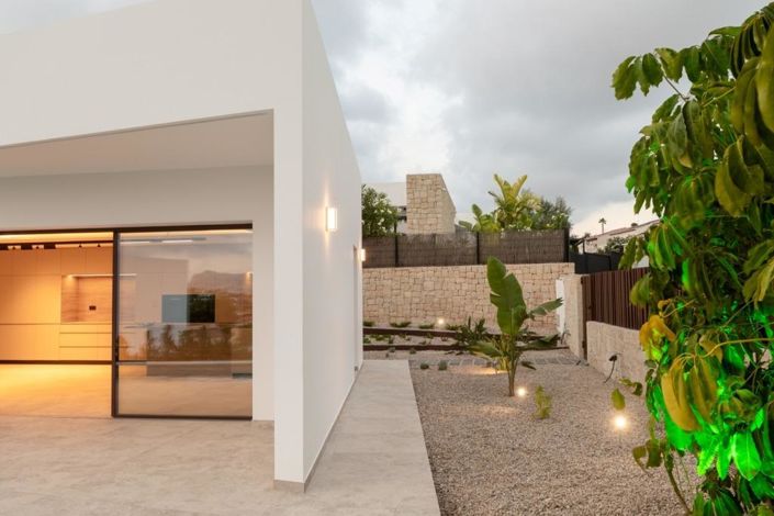 Image No.7-4 Bed Villa for sale