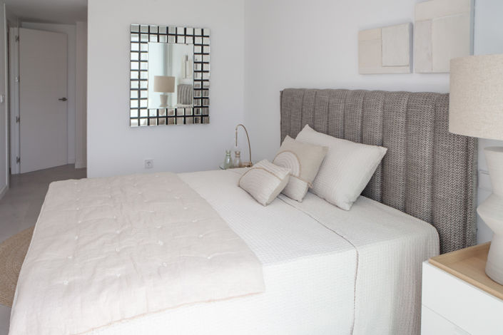 Image No.14-2 Bed Apartment for sale