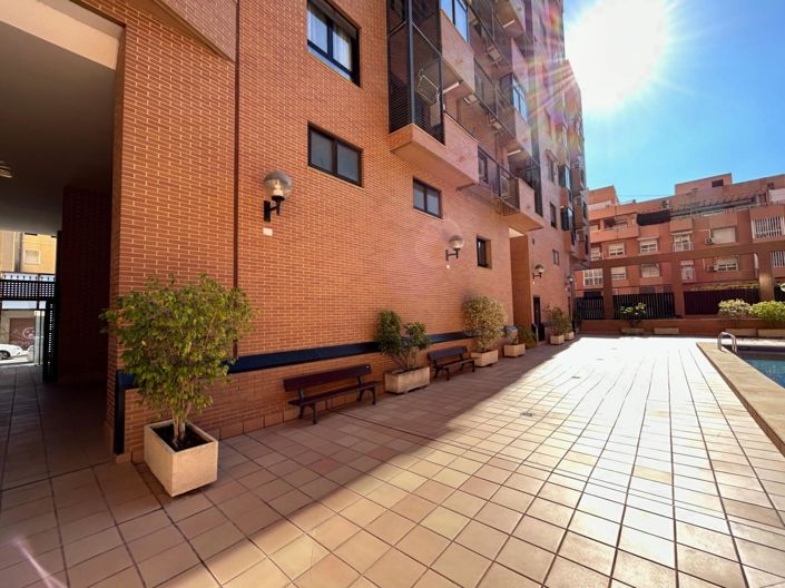 Image No.10-2 Bed Apartment for sale