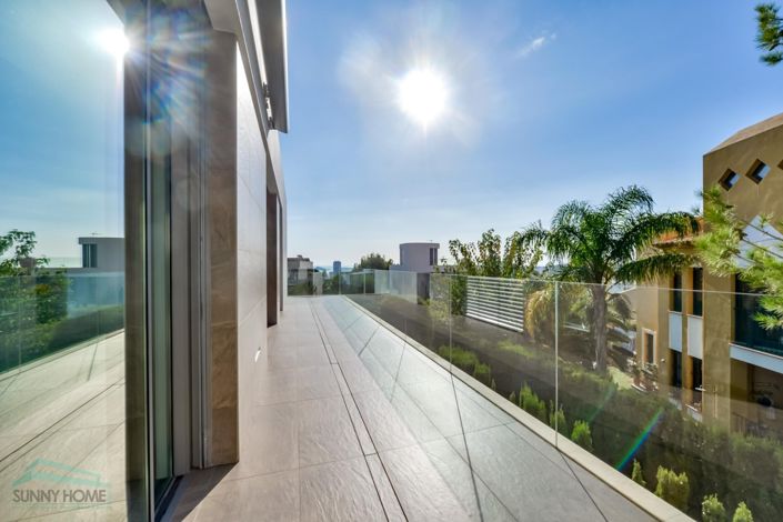 Image No.29-6 Bed Villa for sale