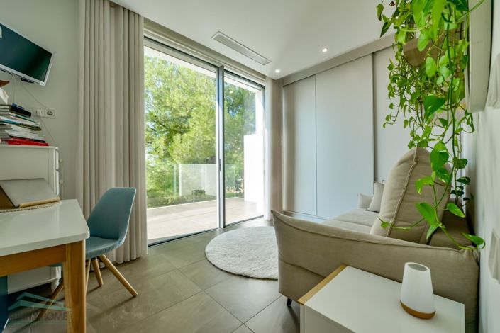 Image No.5-Villa de 6 chambres à vendre à Finestrat