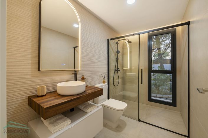 Image No.8-4 Bed Villa for sale