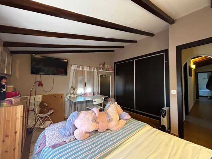 Image No.24-7 Bed Villa for sale