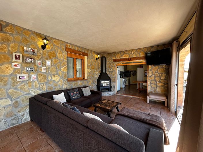 Image No.7-7 Bed Villa for sale