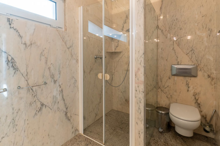 Image No.26-4 Bed Villa for sale