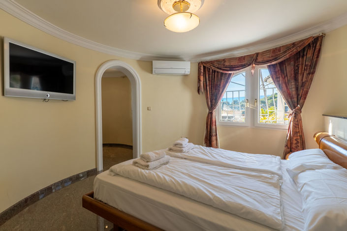 Image No.23-5 Bed Villa for sale