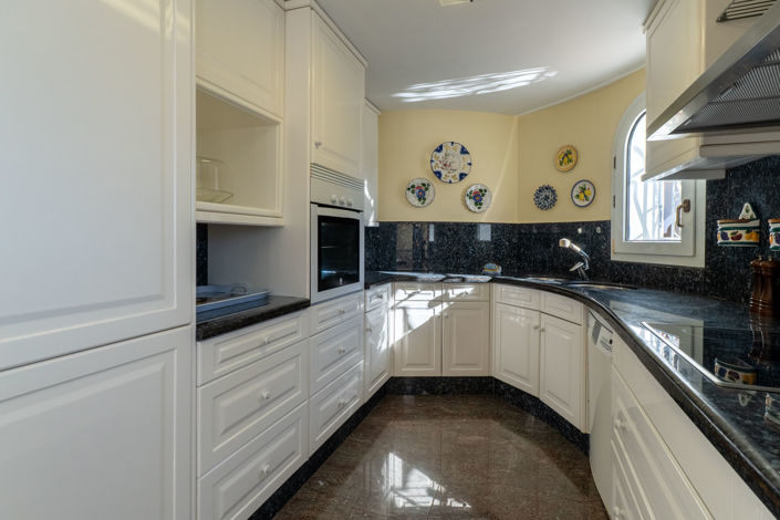 Image No.50-5 Bed Villa for sale