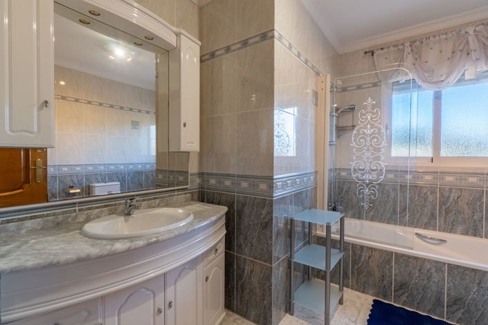 Image No.13-3 Bed Villa for sale