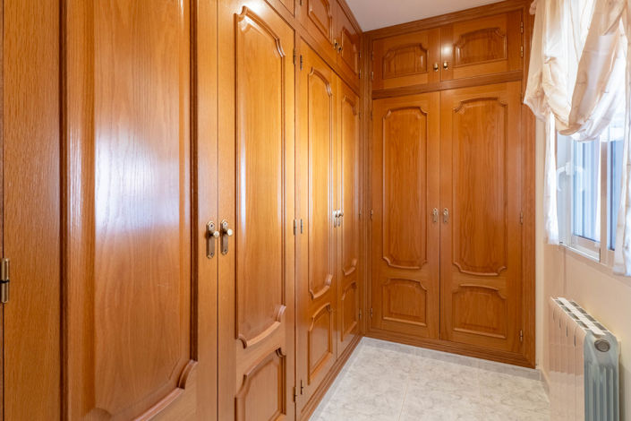 Image No.27-3 Bed Villa for sale