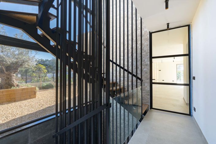 Image No.17-3 Bed Villa for sale