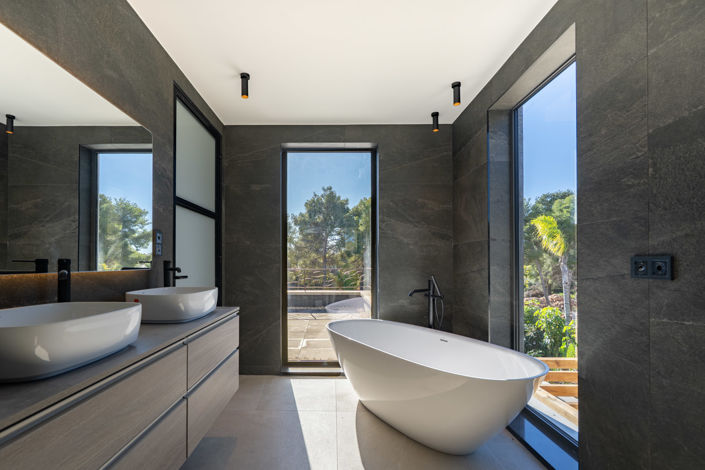 Image No.20-3 Bed Villa for sale