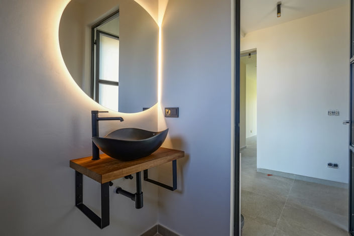 Image No.25-3 Bed Villa for sale