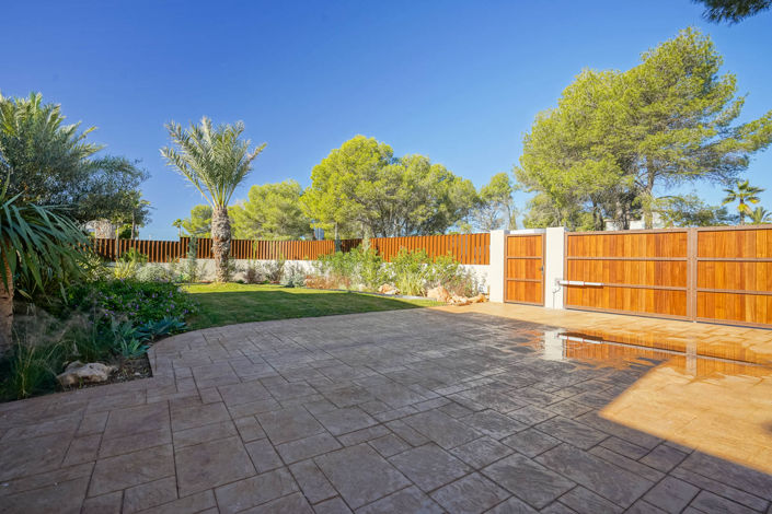Image No.35-3 Bed Villa for sale