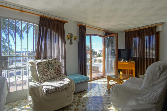 Image No.22-7 Bed Villa for sale