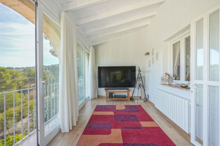 Image No.9-5 Bed Villa for sale