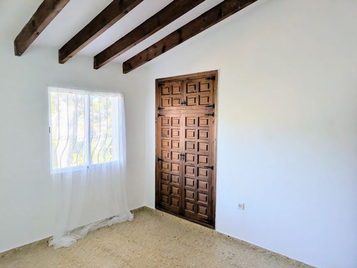 Image No.20-3 Bed Villa for sale