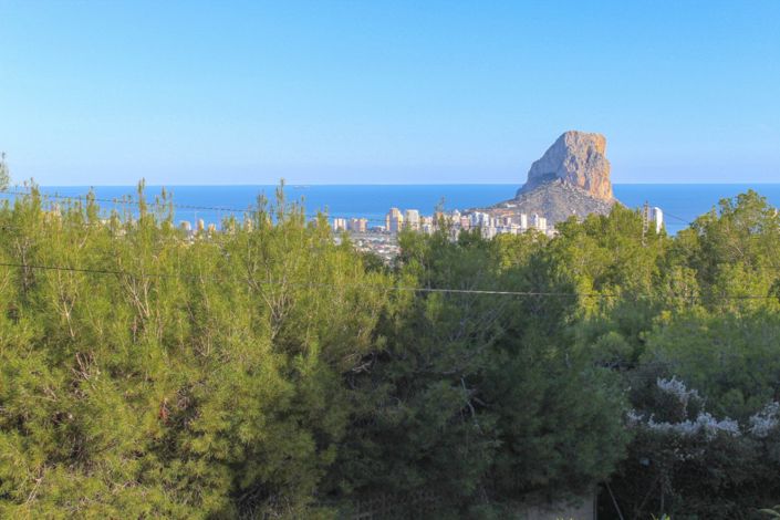 Image No.39-2 Bed Villa for sale