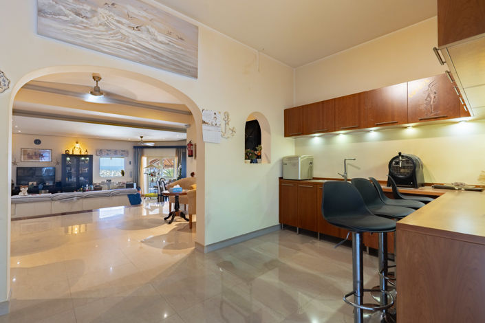 Image No.18-3 Bed Villa for sale