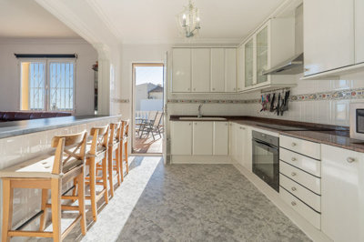 villa-in-calpe-12-large