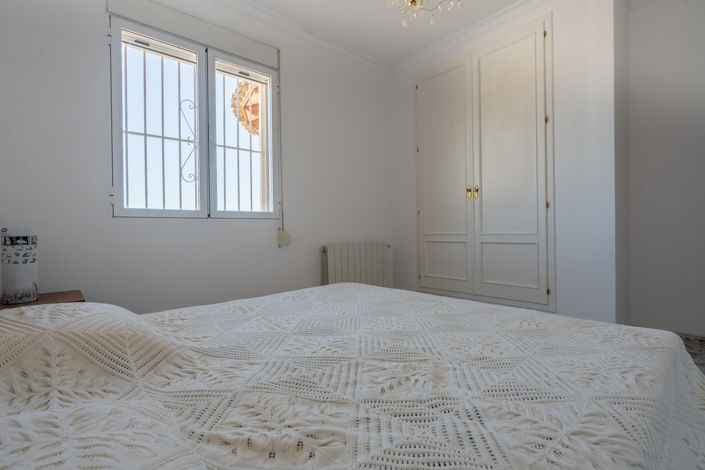 Image No.17-4 Bed Villa for sale
