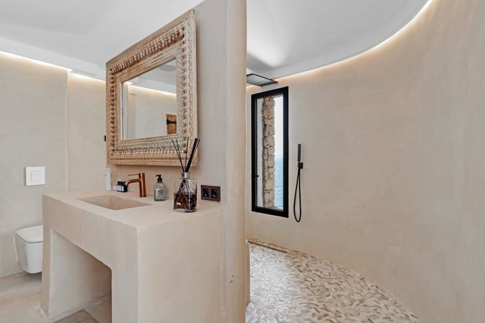 Image No.18-5 Bed Villa for sale