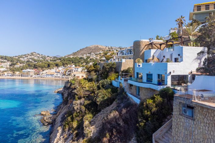 Image No.26-5 Bed Villa for sale