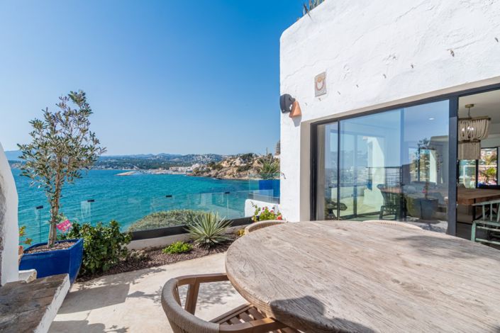 Image No.3-5 Bed Villa for sale