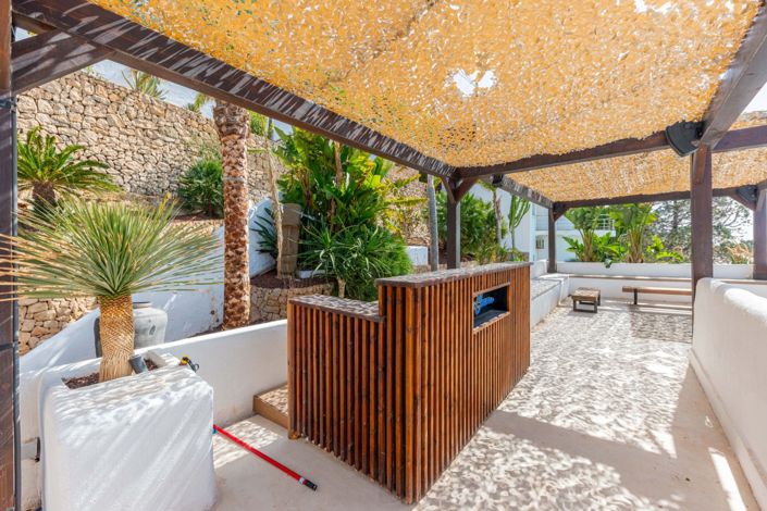 Image No.30-5 Bed Villa for sale