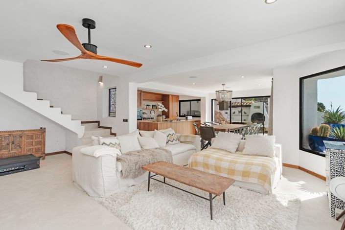 Image No.42-5 Bed Villa for sale