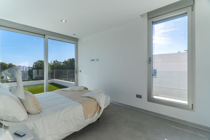 Image No.12-3 Bed Villa for sale