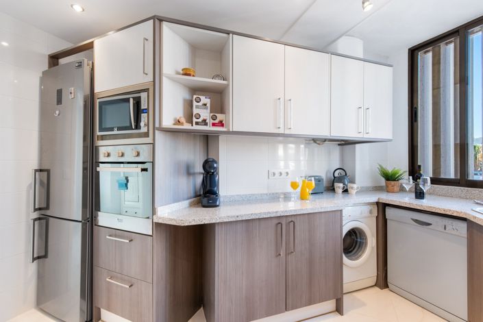 Image No.8-2 Bed Apartment for sale